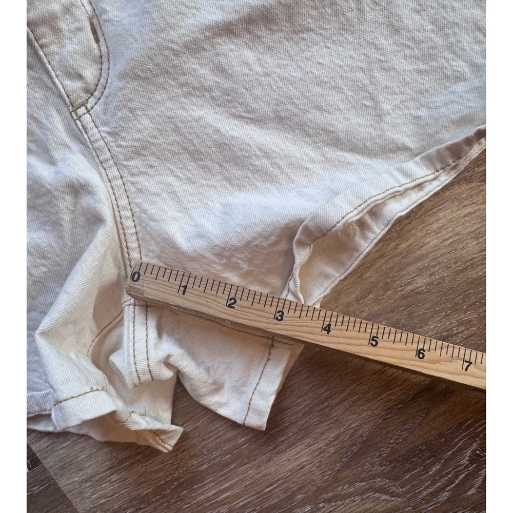 Universal Thread  Midi Denim Shorts Cream Off White High Rise Women 10/30R - Picture 4 of 9